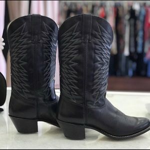 Vintage black Wrangler boots